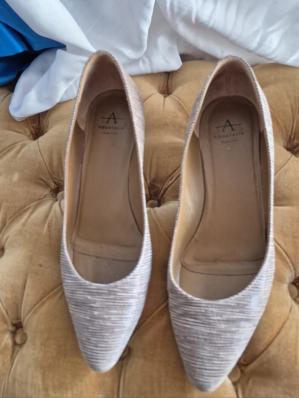 Aquatalia Phoebe Italy Weatherproof Metallic Textured Leather Pumps Heels 7